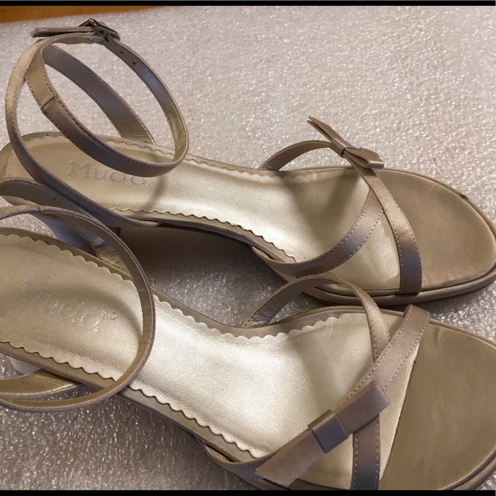 MUDD shoes